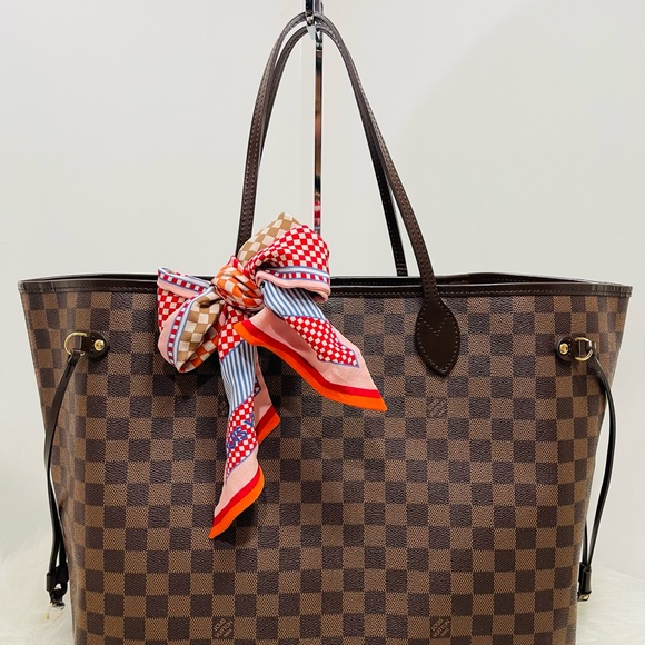 Neverfull GM DE w/ LV Twilly (Price is for Both) - Picture 2 of 16